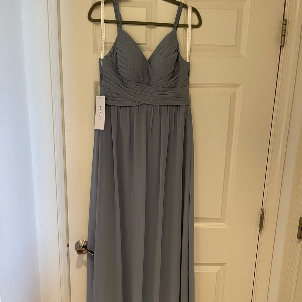 Azazie
Bridesmaid/Formal dress - Blake
Size A2 - Dusty Blue